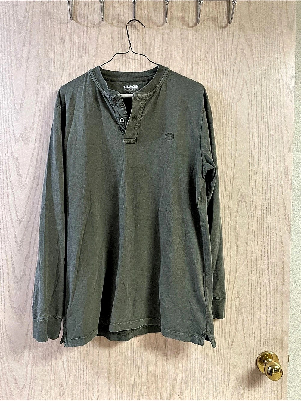 Timberland Long Sleeve Henley in Green Size Large
